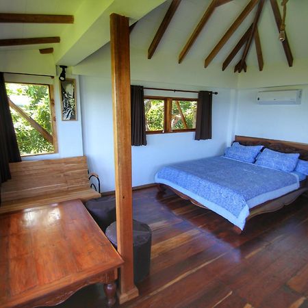 Boa Hill Surf House Hotel Нембрала Стая снимка